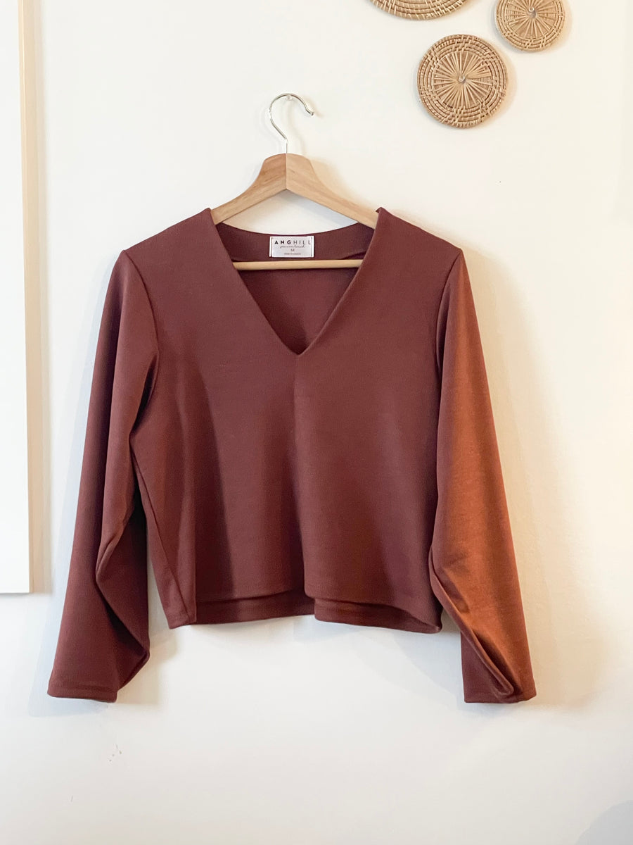 Ally Cropped Sweater in Chestnut