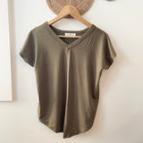 Bennie V-neck Bamboo T-shirt in Olive