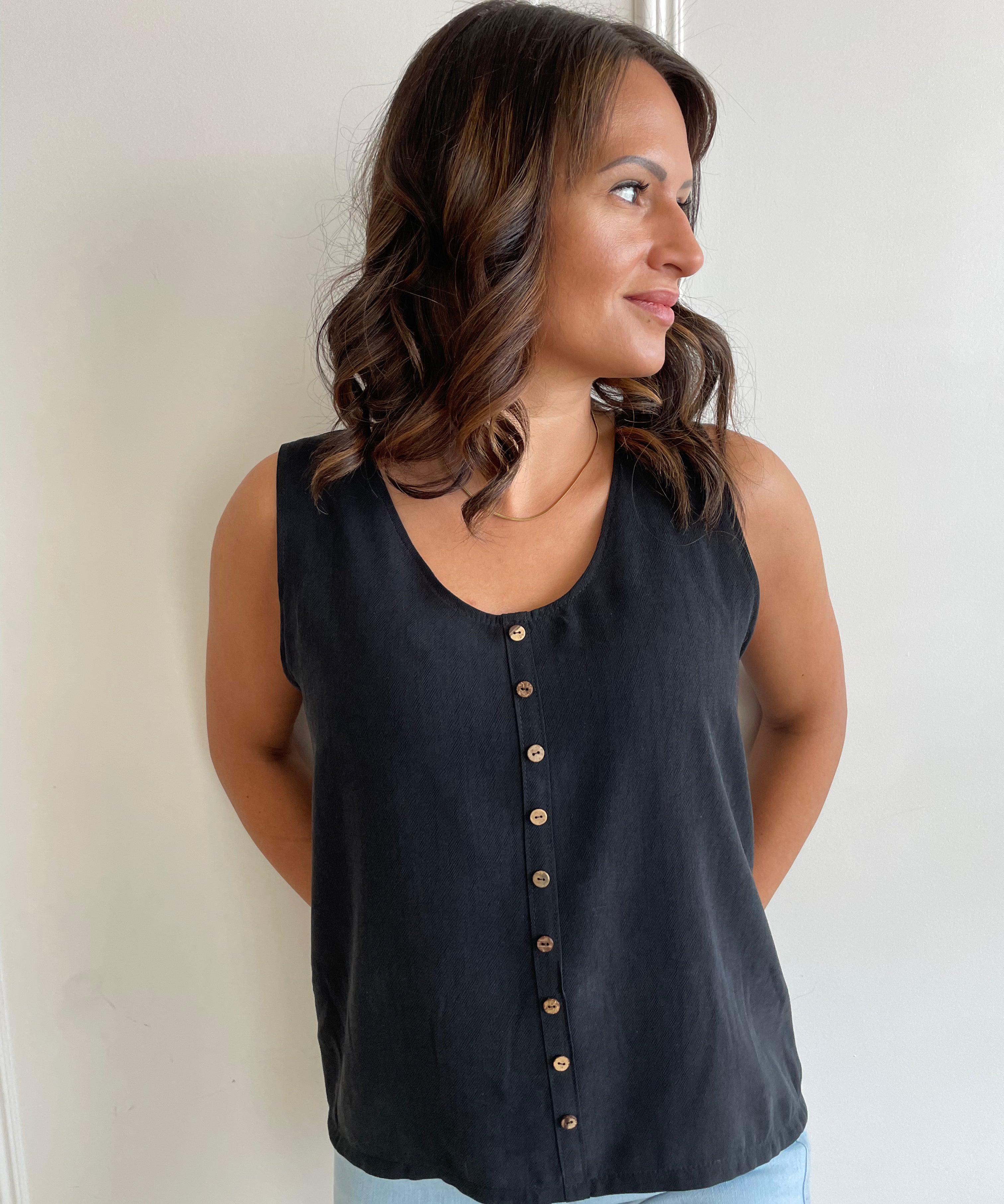 Black loose fitting tank with brown buttons