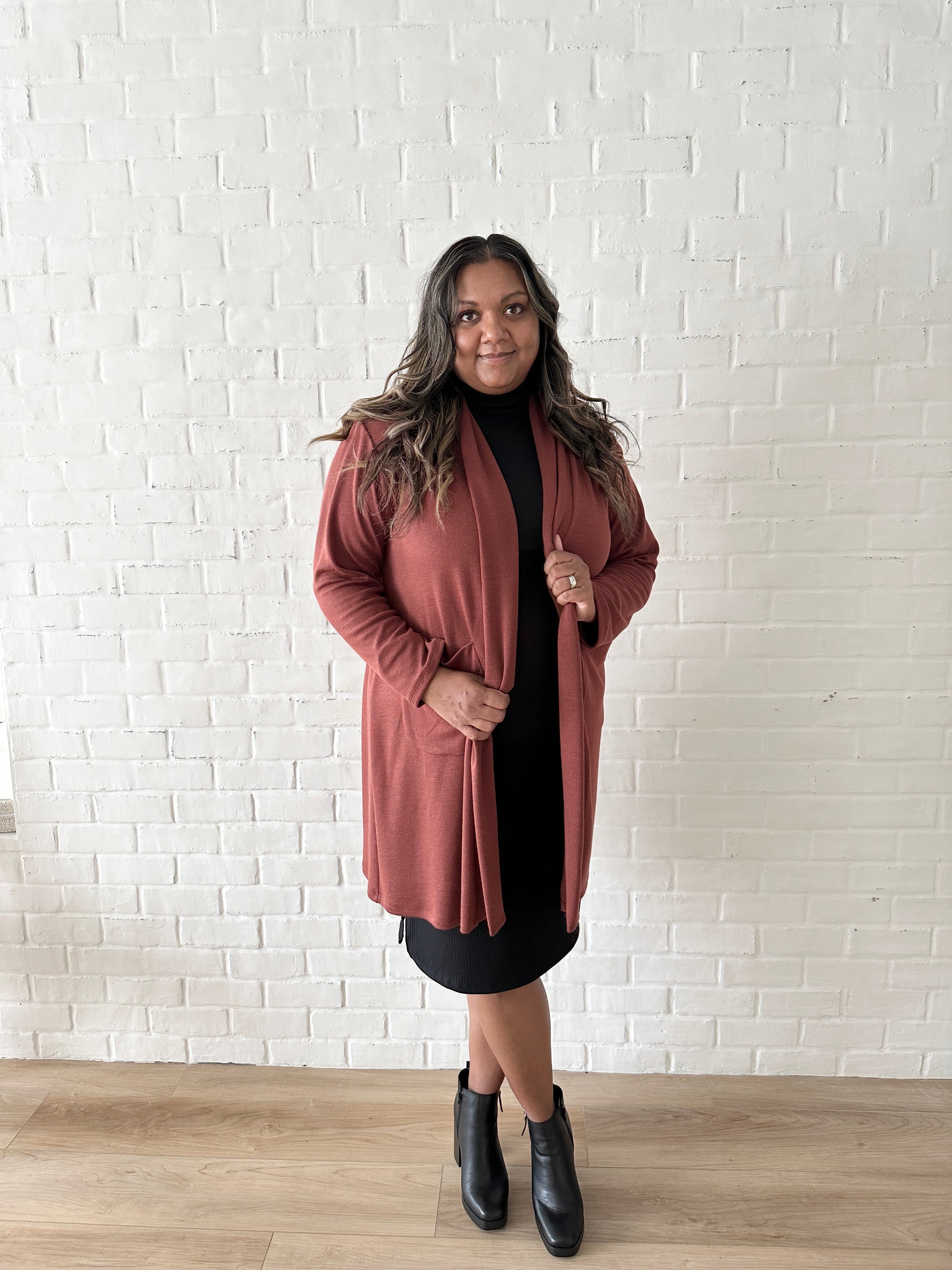 Kerstin Cardigan with Pockets in Chestnut