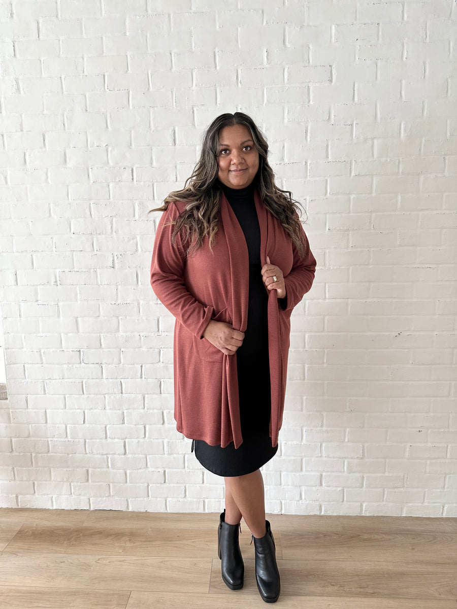 Kerstin Cardigan with Pockets in Chestnut
