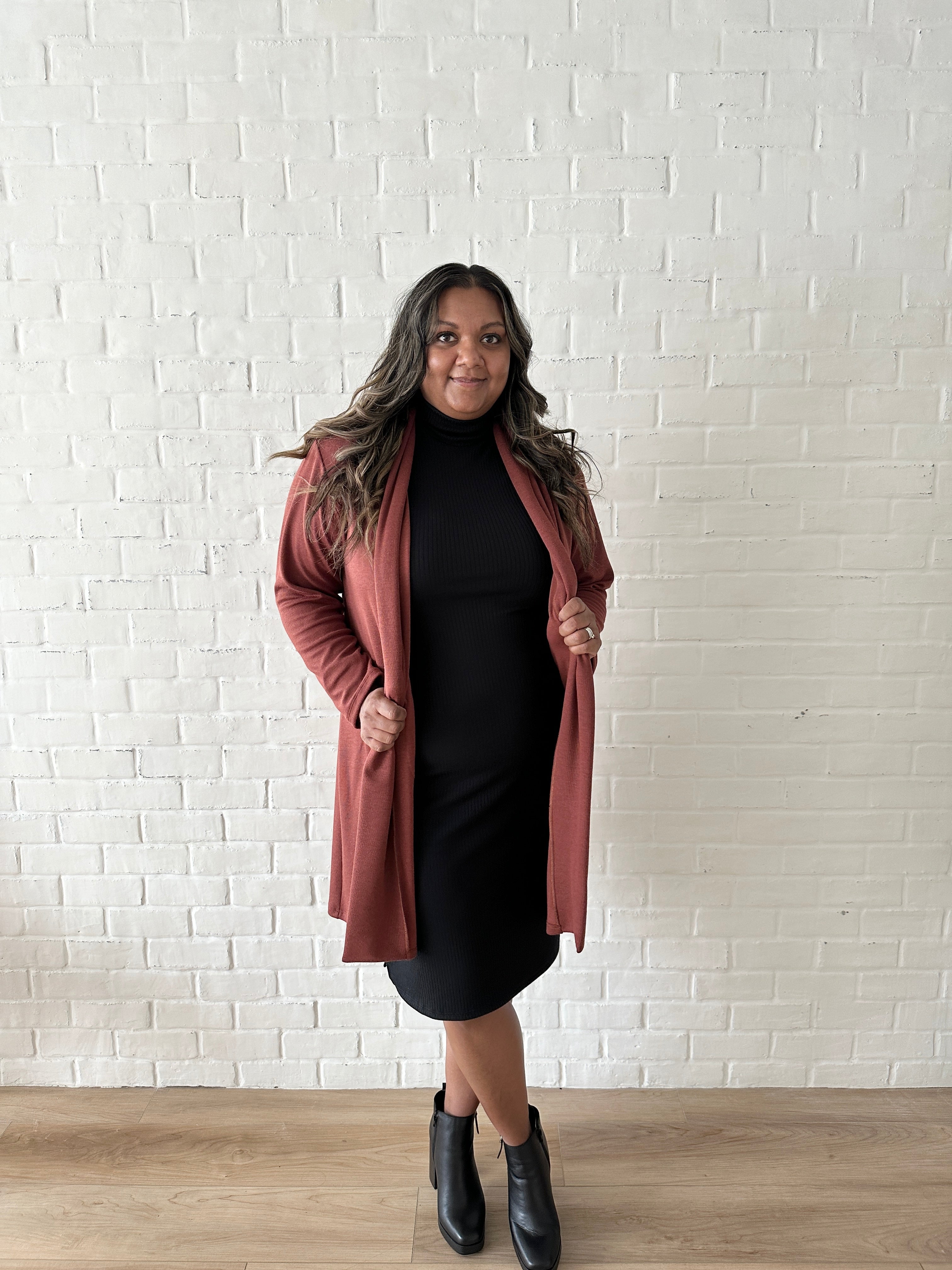 Kerstin Cardigan with Pockets in Chestnut