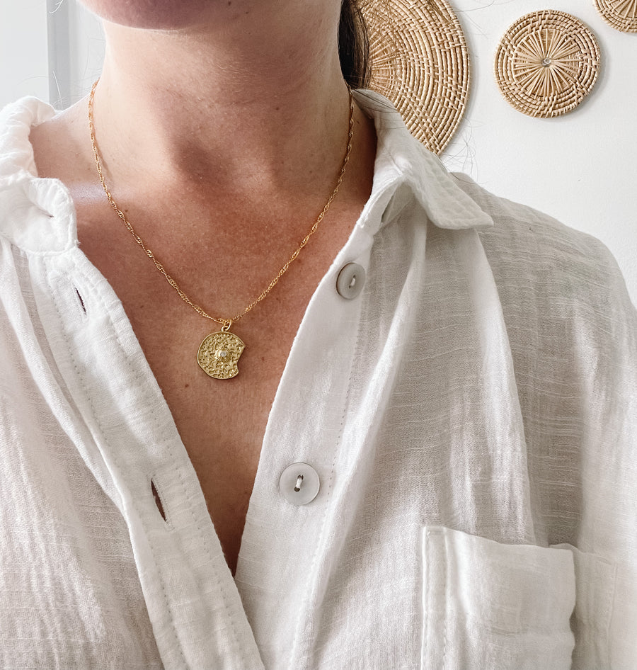 Twisted Baubles Piece Out Necklace Gold