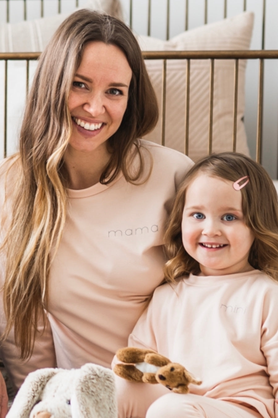 Mama Bamboo Crewneck