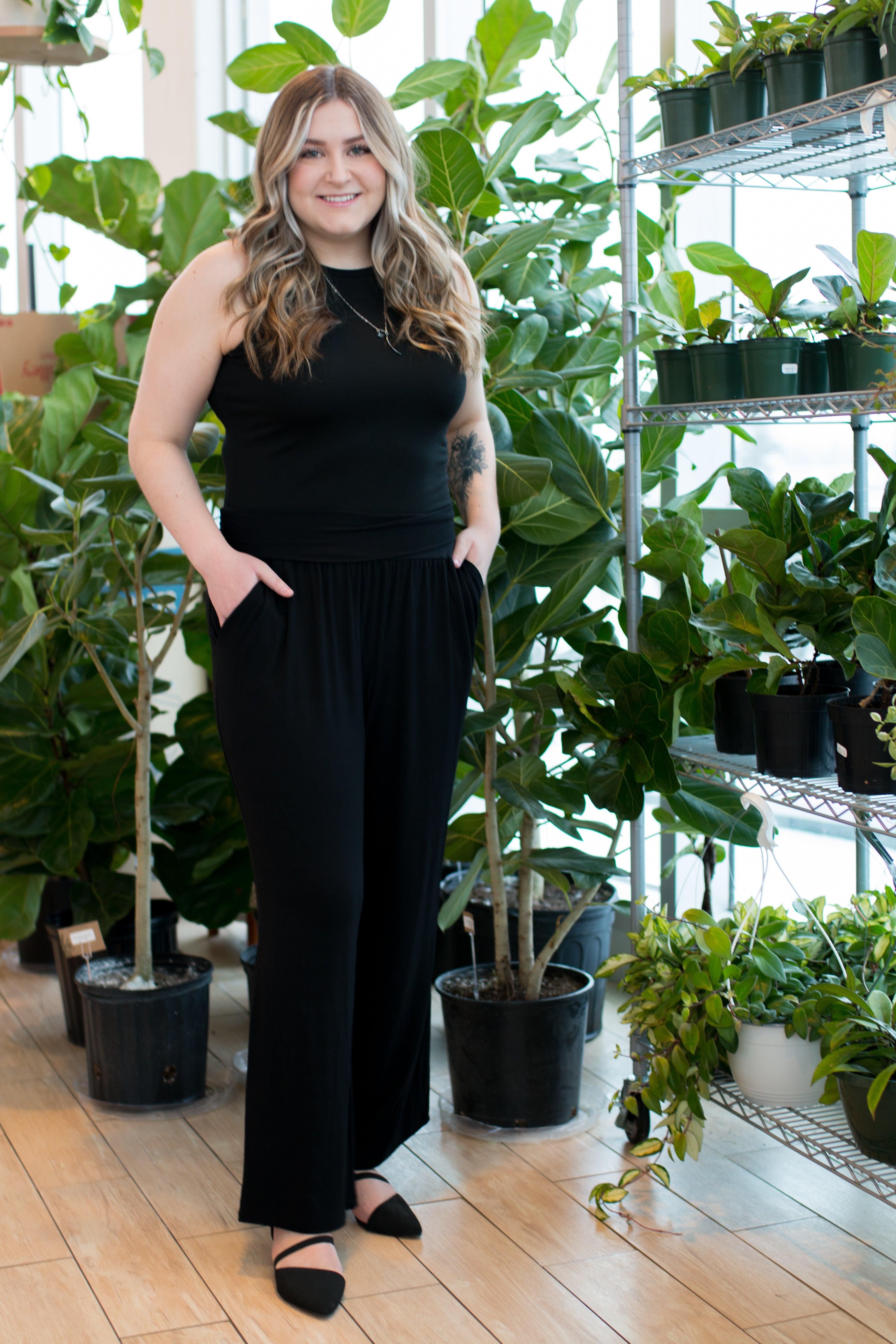 black high neckline tank top